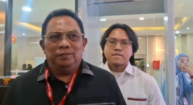 Resbob dan Bigmo datangi Bareskrim (29/9) [FTNews/Selvianus Kopong Basar]